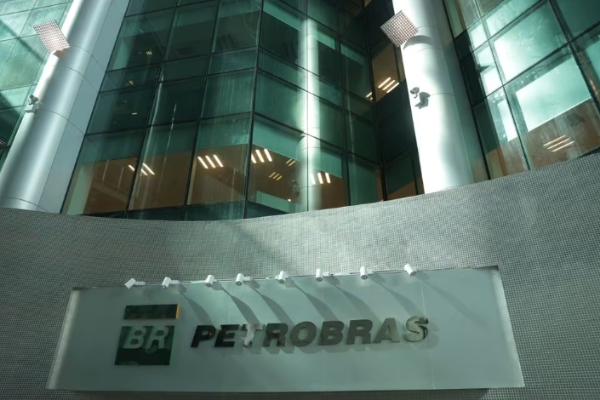 Brazil's Petrobras Oil and Gas Output Rises 3.7% in 2023