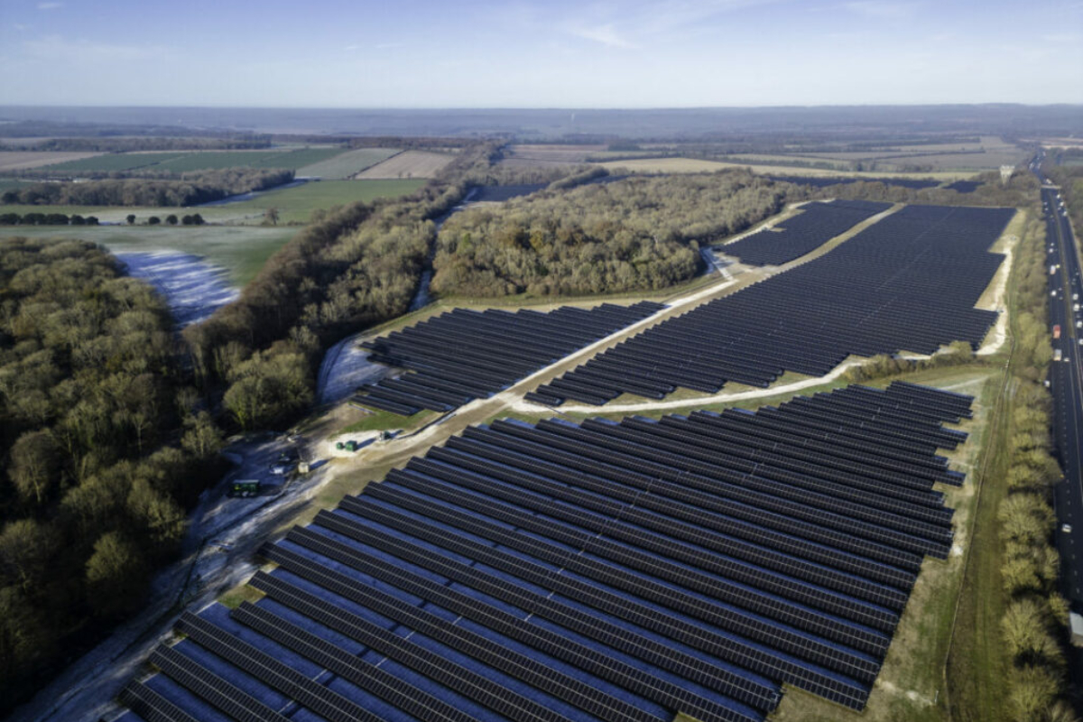 Enviromena Wins Contract for Three Major Solar Farms